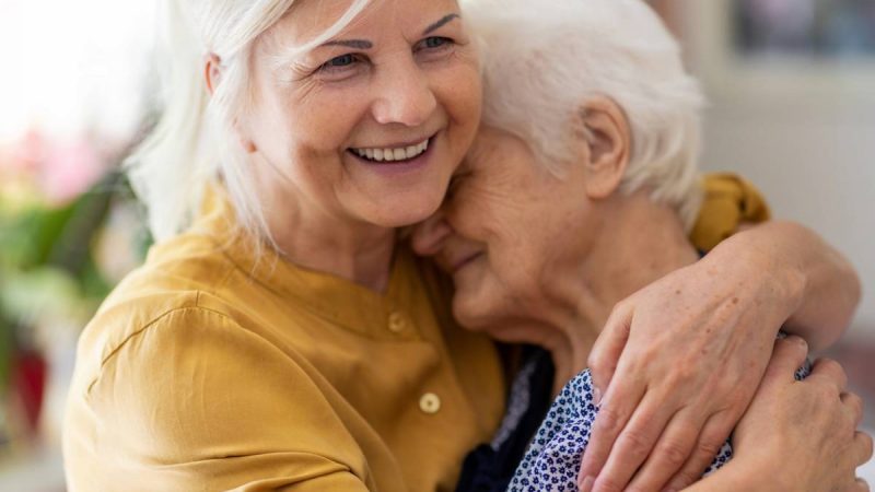 Les avantages de la téléassistance pour senior